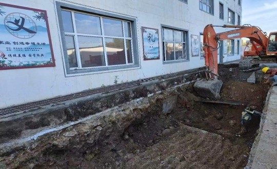 16.供熱總公司伊通分公司與伊通華大電廠聯(lián)網(wǎng)施工現(xiàn)場_副本.jpg 16.供熱總公司伊通分公司與伊通華大電廠聯(lián)網(wǎng)施工現(xiàn)場_副本.jpg