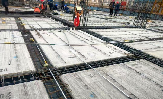 4.偉峰·東臨府項(xiàng)目工地現(xiàn)場(chǎng)_副本.jpg 4.偉峰·東臨府項(xiàng)目工地現(xiàn)場(chǎng)_副本.jpg